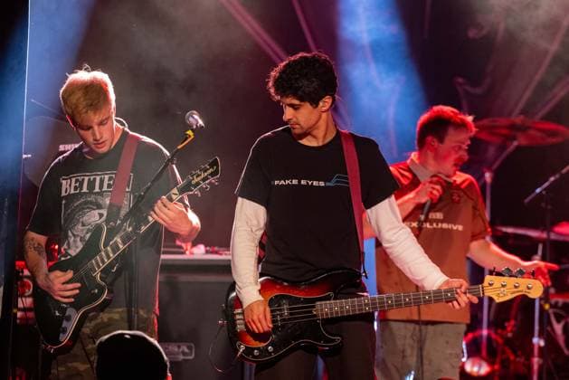 April 11, 2026, Madison, Wisconsin, U.S: IAN BINION, YALLI ALVAREZ and JACKSON FOSTER of Silly Goose at the Majestic Theater in Madison, Wisconsin Madison U.S  - ZUMAs135 20260411_zap_s135_028 Copyright: xDanielxDeSloverx