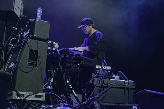 Toe performing live at Troxy in London, United Kingdom, on 11 April 2026 Toe performing live at Troxy in London, United Kingdom, on 11 April 2026, Credit:Sarah Tsang Avalon  Copyright: xSarahxTsangx xAvalonx 1090307888