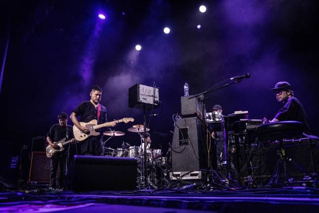 Toe performing live at Troxy in London, United Kingdom, on 11 April 2026 Toe performing live at Troxy in London, United Kingdom, on 11 April 2026, Credit:Sarah Tsang Avalon  Copyright: xSarahxTsangx xAvalonx 1090307980