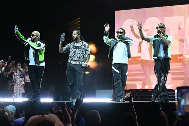 SUNRISE FL - APRIL11: Lil Fizz, J-Boog, Raz-B, and Omarion of B2K perform during Boys 4 Life Tour at The Amerant Bank Arena on April 11, 2026 in Sunrise, Florida. Copyright: xmpi04 MediaPunchx