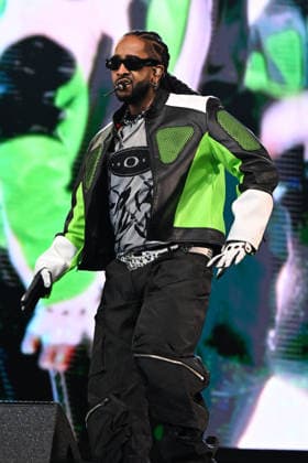 SUNRISE FL - APRIL11: Omarion of B2K perform during Boys 4 Life Tour at The Amerant Bank Arena on April 11, 2026 in Sunrise, Florida. Copyright: xmpi04 MediaPunchx