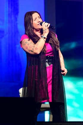 Daniela Alfinito live at a concert in the Löbau exhibition hall, 12 04 2026 Foto:xM.xWehnertx xFuturexImagex alfinito_6403