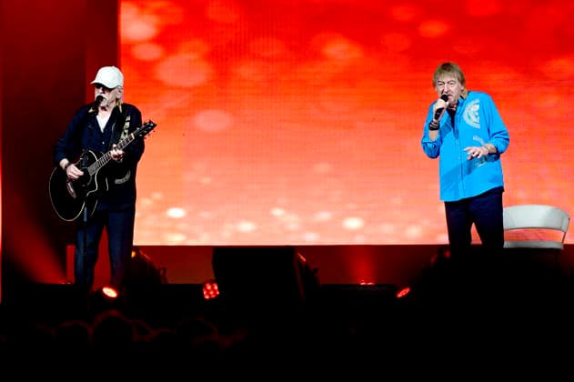 Karl Heinz Ulrich and Bernd Ulrich from Die Amigos live at a concert of the erLebe jetzt Tour at the Messe Veranstaltungshalle Löbau, 12 04 2026 Foto:xM.xWehnertx xFuturexImagex amigos_6405