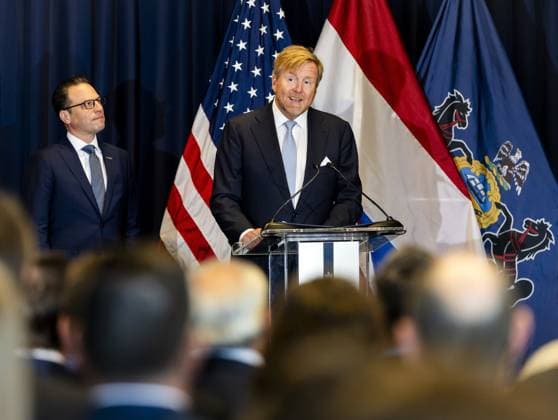 PHILADELPHIA - King Willem-Alexander delivers a speech during a CEO roundtable with business representatives regarding trade opportunities and the broad economic relationship with Pennsylvania. The royal couple paid a three-day working visit to Philadelphia, Washington D.C., and Miami in the United States (US). REMKO DE WAAL ANP netherlands out - belgium out  Copyright: xx x555719165x originalFilename: 555719165.jpg