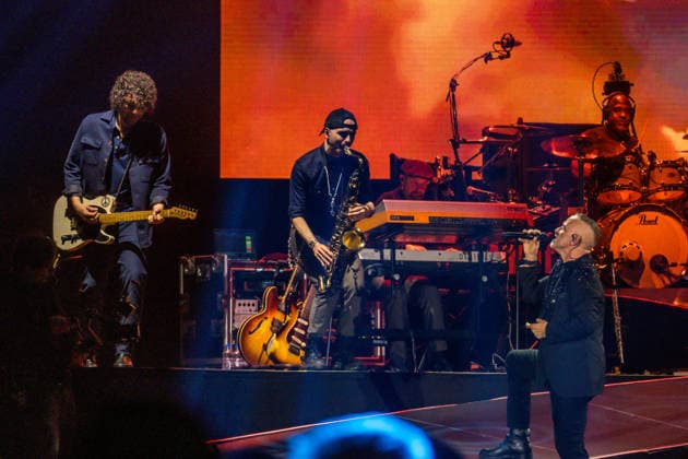 Eros Ramazzotti will thrill audiences with an energetic live performance at the Arena Leipzig on April 13, 2026 as part of his Una Storia Importante world tour, captivating them with emotional songs and an impressive stage show Eros Ramazotti Leipzig