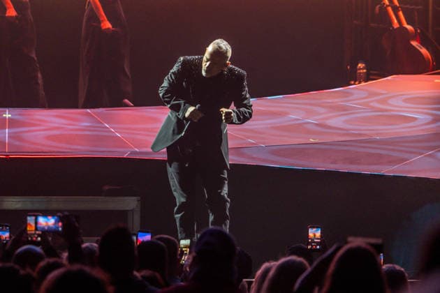 Eros Ramazzotti will thrill audiences with an energetic live performance at the Arena Leipzig on April 13, 2026 as part of his Una Storia Importante world tour, captivating them with emotional songs and an impressive stage show Eros Ramazotti Leipzig