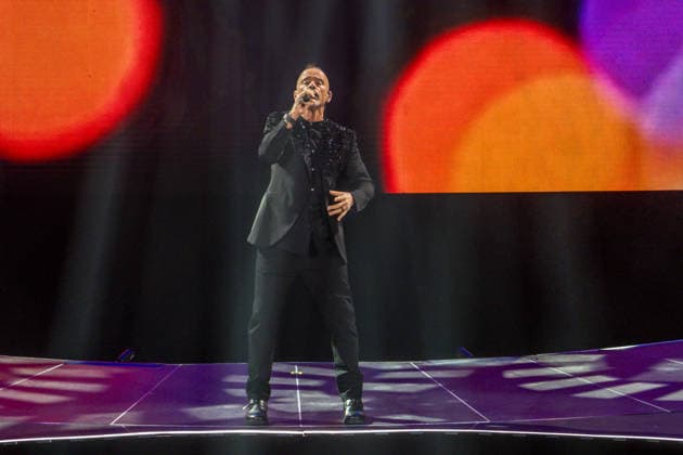 Eros Ramazzotti will thrill audiences with an energetic live performance at the Arena Leipzig on April 13, 2026 as part of his Una Storia Importante world tour, captivating them with emotional songs and an impressive stage show Eros Ramazotti Leipzig