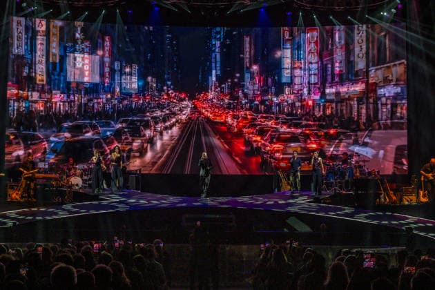 Eros Ramazzotti will thrill audiences with an energetic live performance at the Arena Leipzig on April 13, 2026 as part of his Una Storia Importante world tour, captivating them with emotional songs and an impressive stage show Eros Ramazotti Leipzig