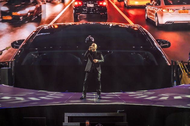 Eros Ramazzotti will thrill audiences with an energetic live performance at the Arena Leipzig on April 13, 2026 as part of his Una Storia Importante world tour, captivating them with emotional songs and an impressive stage show Eros Ramazotti Leipzig