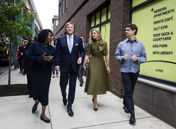 PHILADELPHIA - King Willem-Alexander and Queen Maxima visit Fishtown, a developing neighborhood where American and Dutch art and architecture are visible. The visit was part of the three-day working visit to Philadelphia, Washington D.C., and Miami in the United States (US). REMKO DE WAAL POOL ANP netherlands out - belgium out  Copyright: xx x555739893x originalFilename: 555739893.jpg