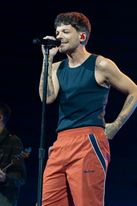 Louis Tomlinson Performs in Madrid, Spain - 13 Apr 2026 Singer Louis Tomlinson performs at the Movistar Arena in Madrid. Madrid Spain Copyright: xAtilanoxGarciax xSOPAxImagesx photos12802