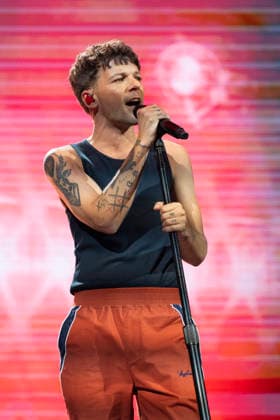 Louis Tomlinson Performs in Madrid, Spain - 13 Apr 2026 Singer Louis Tomlinson performs at the Movistar Arena in Madrid. Madrid Spain Copyright: xAtilanoxGarciax xSOPAxImagesx photos12833