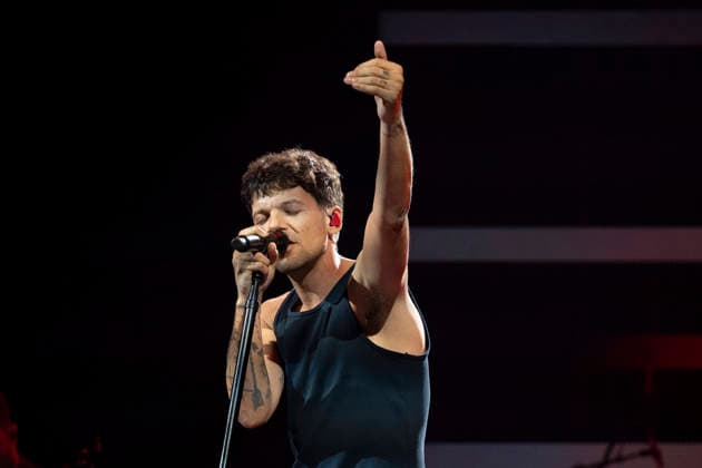 Louis Tomlinson Performs in Madrid, Spain - 13 Apr 2026 Singer Louis Tomlinson performs at the Movistar Arena in Madrid. Madrid Spain Copyright: xAtilanoxGarciax xSOPAxImagesx photos12835