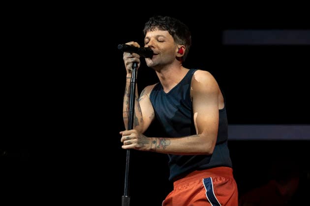 Louis Tomlinson Performs in Madrid, Spain - 13 Apr 2026 Singer Louis Tomlinson performs at the Movistar Arena in Madrid. Madrid Spain Copyright: xAtilanoxGarciax xSOPAxImagesx photos12836