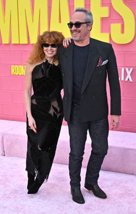 Netflix™s ˜Roommates™ Premiere Natasha Lyonne and D.V. DeVincentis arriving to Netflix™s Roommates premiere held at the Egyptian Theatre on April 13, 2026 in Hollywood, CA. Hollywood Egyptian Theatre California USA Copyright: xStarbuck xAFF-USA.COMx