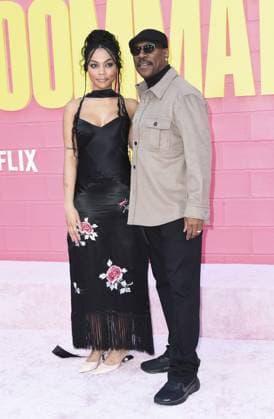 Bella Murphy, Eddie Murphy at arrivals for ROOMMATES Premiere, The Egyptian Theatre Hollywood, Los Angeles, CA, April 13, 2026. Photo By: Elizabeth Goodenough Everett Collection ROOMMATES Premiere PUBLICATIONXNOTxINxCANxCHNxFRAxITAxJPNxNORxPOLxRUSxESPxUKxUSA