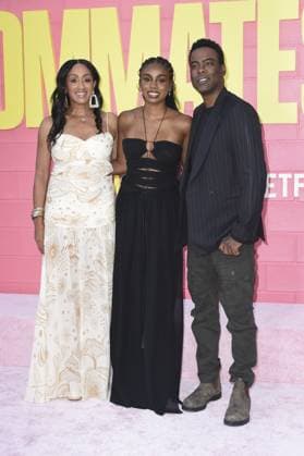 Malaak Compton-Rock, Zahra Rock, Chris Rock at arrivals for ROOMMATES Premiere, The Egyptian Theatre Hollywood, Los Angeles, CA, April 13, 2026. Photo By: Elizabeth Goodenough Everett Collection ROOMMATES Premiere PUBLICATIONXNOTxINxCANxCHNxFRAxITAxJPNxNORxPOLxRUSxESPxUKxUSA