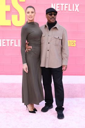 Los Angeles Premiere Of Netflix s Roommates Elizabeth Hendrickson and Eddie Murphy at the Los Angeles Premiere Of Netflix s Roommates held at The Egyptian Theatre on April 13, 2026 in Hollywood, Los Angeles, California, United States., Credit:Xavier Collin Avalon United States, California, Hollywood  Copyright: xXavierxCollinx xAvalonx 1090787387