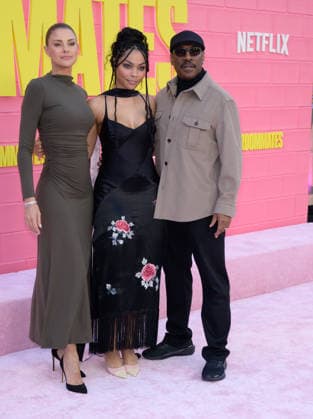 Roommates Premiere - Los Angeles, USA LOS ANGELES, USA. April 13, 2026: Paige Butcher, Bella Murphy & Eddie Murphy at the premiere for Roommates at the Egyptian Theatre. Los Angeles CA USA  Copyright: xPaulxSmith Featureflashx
