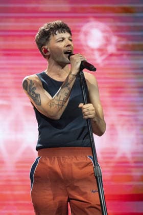 Louis Tomlinson performs The singer Louis Tomlinson performs during his performance at the Movistar Arena on April 13, 2026, in Madrid, Spain Featuring: The singer Louis Tomlinson performs during his performance at the Movistar Arena on April 13, 2026, in Madrid, Spain Where: Madrid, Spain When: 13 Apr 2026 Credit: Oscar Gonzalez WENN Madrid Spain Copyright: xOscarxGonzalez WENNx wenn41240611 OFA ZOJx wenn41240611