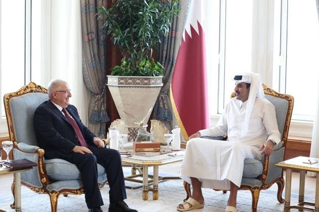 Tamim bin Hamad Al Thani - Yasar Guler meeting in Doha DOHA, QATAR - APRIL 14: (----EDITORIAL USE ONLY MANDATORY CREDIT - TURKISH MINISTRY OF NATIONAL DEFENSE HANDOUT - NO MARKETING NO ADVERTISING CAMPAIGNS - DISTRIBUTED AS A SERVICE TO CLIENTS----) Turkish Minister of National Defense, Yasar Guler (L) meets with Emir of Qatar, Tamim bin Hamad Al Thani in Doha, Qatar on April 14, 2026. TUR Ministry of National Defense Handout Anadolu Doha Qatar. Editorial use only. Please get in touch for any other usage.  Copyright: x2026xAnadoluxTURxMinistryxofxNationalxDefensex xHandoutx