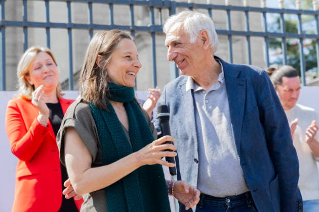 Paris, France le 14 Avril, 2026 - Ceremonie de decrochage des portraits de Cecile Kohler et Jacques Paris devant l Assemblee nationale POLITIQUE, ASSEMBLEE NATIONALE, OTAGES, IRAN, LIBERATION, LIBERTE  Copyright: xVincentxIsorex