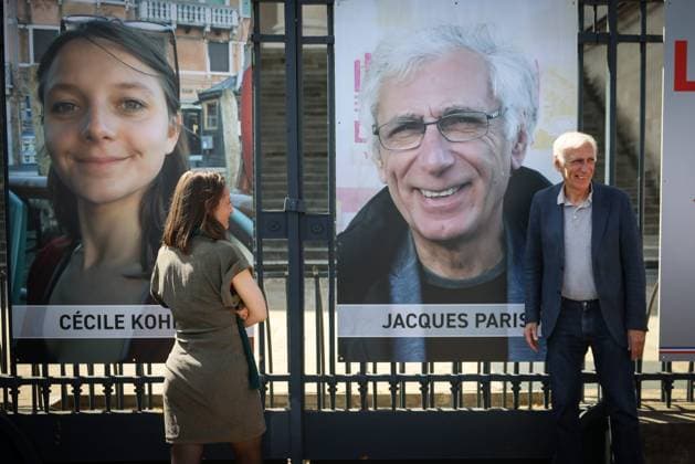 REMOVAL OF PORTRAITS OF CECILE KOHLER AND JACQUES PARIS ASSEMBLEE NATIONALE Thomas Padilla MAXPPP Paris FRANCE 14 04 2026 CEREMONIE DE DECROCHAGE DES DEUX EX OTAGES EN IRAN, CECILE KOHLER ET JACQUES PARIS SUR LES GRILLES DE LASSEMBLEE NATIONALE Ceremony for the removal of the two former hostages in Iran, Cecile Kohler and Jacques Paris on the gates of the National Assembly in Paris on April 14, 2026 Paris FRANCE  Copyright: xMAXPPPxThomasxPadillax TPA260414001 TPA260414001