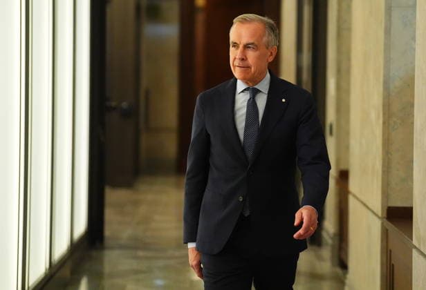 April 14, 2026, Ottawa, On, CANADA: Prime Minister Mark Carney arrives for a press conference in Ottawa on Tuesday, April 14, 2026. Ottawa CANADA  - ZUMAc35_ 20260414_zaf_c35_044 Copyright: xSeanxKilpatrickx