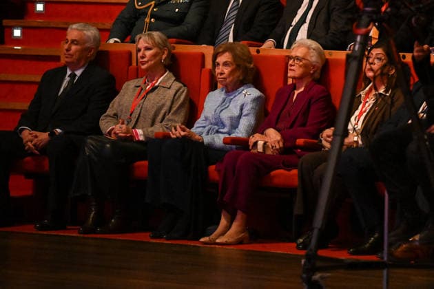 Royals At 37th Global Conference of Alzheimer Disease International - Lyon Princess Muna Al Hussein, Queen Sofía of Spain attending the 37th Global Conference of Alzheimer’s Disease International (ADI) in Lyon, France on April 14, 2026. Photo by Julien Reynaud APS-Medias ABACAPRESS.COM Lyon France  Copyright: xReynaudxJulien APS-Medias ABACAx