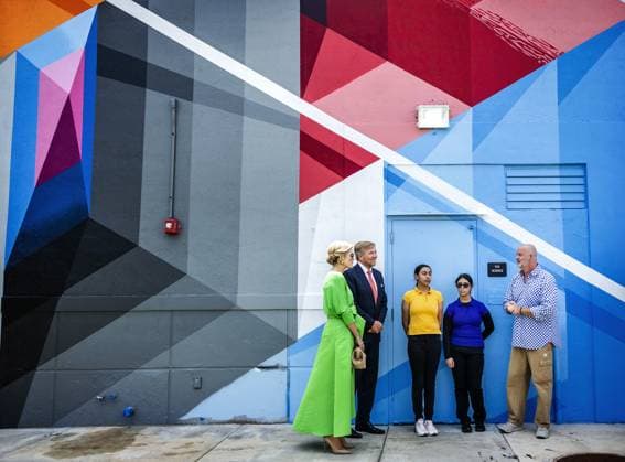 MIAMI - King Willem-Alexander and Queen Maxima visit the Henry Mack School. The visit was part of a three-day working visit to Philadelphia, Washington D.C., and Miami in the United States (US). REMKO DE WAAL ANP netherlands out - belgium out  Copyright: xx x555795489x originalFilename: 555795489.jpg