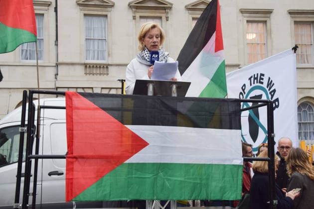 April 14, 2026, London, England, United Kingdom: Actress and activist JULIET STEVENSON gives a speech during a protest outside the parliament as MPs vote on the Crime and Policing Bill giving police officers more powers to ban protests. London United Kingdom  - ZUMAv130 20260414_zip_v130_026 Copyright: xVukxValcicx