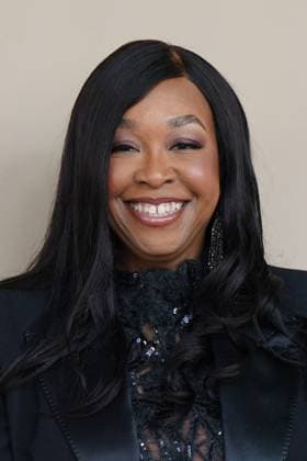 Shonda Rhimes at arrivals for BRUNELLO: THE GRACIOUS VISIONARY Gala Screening, David H. Koch Theater at Lincoln Center, New York, NY, April 14, 2026. Photo By: Kristin Callahan Everett Collection BRUNELLO: THE GRACIOUS VISIONARY Gala Screening PUBLICATIONXNOTxINxCANxCHNxFRAxITAxJPNxNORxPOLxRUSxESPxUKxUSA