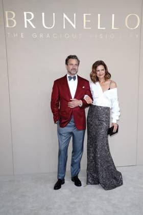 Entertainment Bilder des Tages #2 Joshua Jackson, Katie Holmes at arrivals for BRUNELLO: THE GRACIOUS VISIONARY Gala Screening, David H. Koch Theater at Lincoln Center, New York, NY, April 14, 2026. Photo By: Kristin Callahan Everett Collection BRUNELLO: THE GRACIOUS VISIONARY Gala Screening PUBLICATIONXNOTxINxCANxCHNxFRAxITAxJPNxNORxPOLxRUSxESPxUKxUSA
