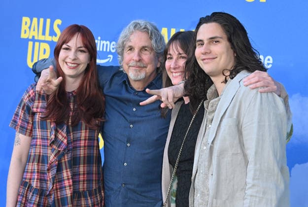 Amazon MGM Studios™s ˜Balls Up™ Premiere Apple Farrelly, Peter Farrelly, Melinda Kocsis and Bob Farrelly arriving at Amazon MGM Studios™s Balls Up? premiere held at the Harmony Gold Theatre on April 14, 2026 in Los Angeles, CA. Los Angeles Harmony Gold Theatre California USA Copyright: xLeexWattx xAFF-USA.COMx