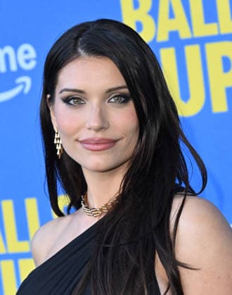 Amazon MGM Studios™s ˜Balls Up™ Premiere Eva De Dominici arriving at Amazon MGM Studios™s Balls Up? premiere held at the Harmony Gold Theatre on April 14, 2026 in Los Angeles, CA. Los Angeles Harmony Gold Theatre California USA Copyright: xLeexWattx xAFF-USA.COMx