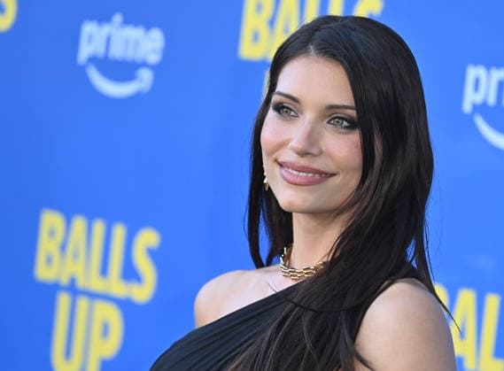 Amazon MGM Studios™s ˜Balls Up™ Premiere Eva De Dominici arriving at Amazon MGM Studios™s Balls Up? premiere held at the Harmony Gold Theatre on April 14, 2026 in Los Angeles, CA. Los Angeles Harmony Gold Theatre California USA Copyright: xLeexWattx xAFF-USA.COMx