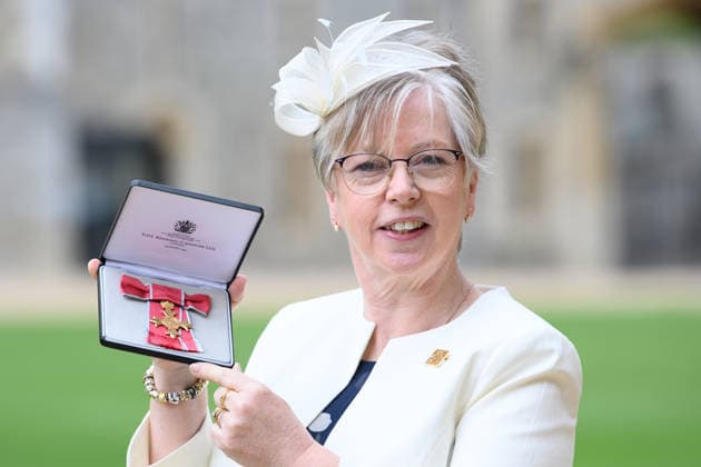 Investiture at Windsor Castle, Windsor, UK - Wed 15 April 2026 Tracy Foster - Chief Guide, Girlguiding is awarded an OBE for services to Girlguiding at Windsor Castle, Windsor, England, UK on Wednesday 15 April, 2026., Credit:Justin Ng Avalon UK, England, Windsor, Windsor Castle  Copyright: xJustinxNgx xAvalonx 1091227697