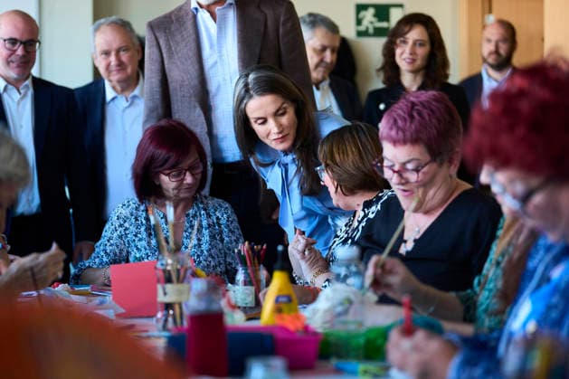 Spanish Royals visit to the Jose Maria de Llanos Foundation Queen Letizia of Spain visit to the Jose Maria de Llanos Foundation to mark the 25th anniversary of the Escuela de Hosteleria del Sur at Jose Maria de Llanos Foundation on April 15, 2026 in Madrid, Spain Photo by IMAGO MPG Madrid Jose Maria de Llanos Foundation Madrid Spain  Copyright: xMPGx