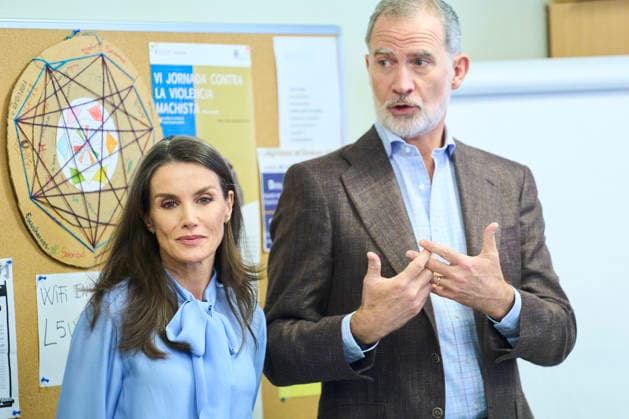 Spanish Royals visit to the Jose Maria de Llanos Foundation King Felipe VI of Spain, Queen Letizia of Spain visit to the Jose Maria de Llanos Foundation to mark the 25th anniversary of the Escuela de Hosteleria del Sur at Jose Maria de Llanos Foundation on April 15, 2026 in Madrid, Spain Photo by IMAGO MPG Madrid Jose Maria de Llanos Foundation Madrid Spain  Copyright: xMPGx