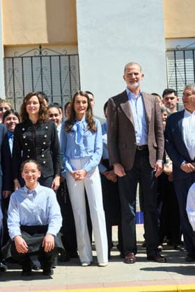 Spanish Royals visit to the Jose Maria de Llanos Foundation King Felipe VI of Spain, Queen Letizia of Spain, Isabel Diaz Ayuso, President of Madrid visit to the Jose Maria de Llanos Foundation to mark the 25th anniversary of the Escuela de Hosteleria del Sur at Jose Maria de Llanos Foundation on April 15, 2026 in Madrid, Spain Photo by IMAGO MPG Madrid Jose Maria de Llanos Foundation Madrid Spain  Copyright: xMPGx
