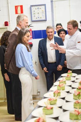 Spanish Royals visit to the Jose Maria de Llanos Foundation King Felipe VI of Spain, Queen Letizia of Spain visit to the Jose Maria de Llanos Foundation to mark the 25th anniversary of the Escuela de Hosteleria del Sur at Jose Maria de Llanos Foundation on April 15, 2026 in Madrid, Spain Photo by IMAGO MPG Madrid Jose Maria de Llanos Foundation Madrid Spain  Copyright: xMPGx
