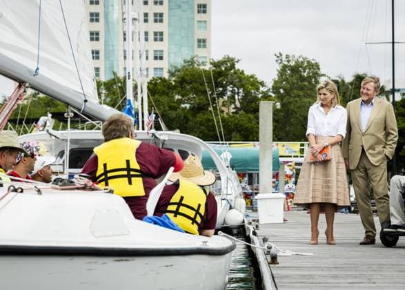 MIAMI - King Willem-Alexander and Queen Maxima are being shown around the Shake-a-Leg Marina, where they receive an explanation of the work of this organization that makes water sports accessible to people with disabilities. The visit was part of a three-day working visit to Philadelphia, Washington D.C., and Miami in the United States (US). REMKO DE WAAL ANP netherlands out - belgium out  Copyright: xx x555864882x originalFilename: 555864882.jpg
