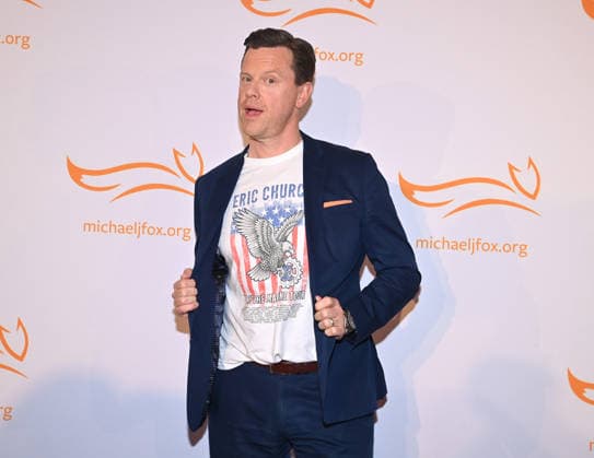˜A Country Thing Happened On The Way to Cure Parkinson™s™ Benefitting The Michael J. Fox Foundation Willie Geist arriving at The Michael J. Fox Foundation™s A Country Thing Happened On The Way to Cure Parkinson™s held at The Fisher Center for the Performing Arts on April 15, 2026 in Nashville, TN. Nashville The Fisher Center for the Perfor Tennessee USA Copyright: xTammiexArroyo AFF-USA.comx