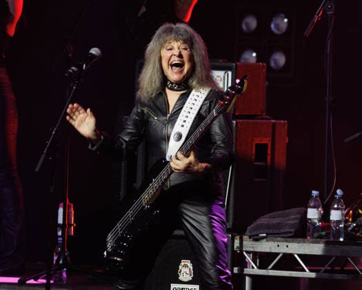 Suzi Quatro performs live at The London Palladium in London, UK on 15th April 2026 Suzi Quatro performs live at The London Palladium in London, UK on 15th April 2026, Credit:Manuela Langotsch Avalon United Kingdom, London, London Palladium  Copyright: xManuelaxLangotschx xAvalonx 1091444380