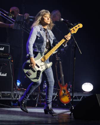 Suzi Quatro performs live at The London Palladium in London, UK on 15th April 2026 Suzi Quatro performs live at The London Palladium in London, UK on 15th April 2026, Credit:Manuela Langotsch Avalon United Kingdom, London, London Palladium  Copyright: xManuelaxLangotschx xAvalonx 1091444556
