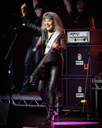 Suzi Quatro performs live at The London Palladium in London, UK on 15th April 2026 Suzi Quatro performs live at The London Palladium in London, UK on 15th April 2026, Credit:Manuela Langotsch Avalon United Kingdom, London, London Palladium  Copyright: xManuelaxLangotschx xAvalonx 1091444596