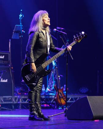 Suzi Quatro performs live at The London Palladium in London, UK on 15th April 2026 Suzi Quatro performs live at The London Palladium in London, UK on 15th April 2026, Credit:Manuela Langotsch Avalon United Kingdom, London, London Palladium  Copyright: xManuelaxLangotschx xAvalonx 1091444628