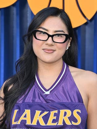 Netflix™s ˜Running Point™ Season 2 Premiere Janette Ok arriving at Netflix™s Running Pointseason 2 premiere held at the Egyptian Theatre on April 15, 2026 in Hollywood, CA. Hollywood Egyptian Theatre California USA Copyright: xLeexWattx xAFF-USA.COMx