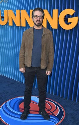 Netflix™s ˜Running Point™ Season 2 Premiere Ray Romano arriving at Netflix™s Running Pointseason 2 premiere held at the Egyptian Theatre on April 15, 2026 in Hollywood, CA. Hollywood Egyptian Theatre California USA Copyright: xLeexWattx xAFF-USA.COMx