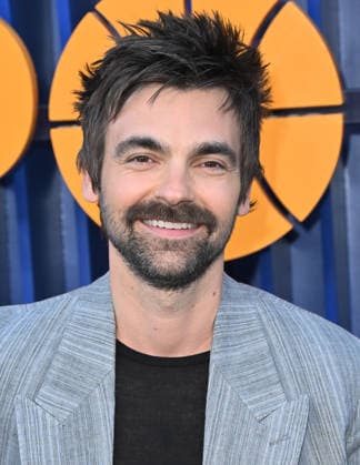 Netflix™s ˜Running Point™ Season 2 Premiere Drew Tarver arriving at Netflix™s Running Pointseason 2 premiere held at the Egyptian Theatre on April 15, 2026 in Hollywood, CA. Hollywood Egyptian Theatre California USA Copyright: xLeexWattx xAFF-USA.COMx